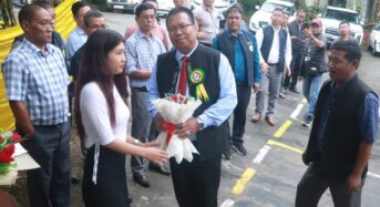 Puhpa M. Laikaw, Hon’ble CEM, MADC ta Waiting Shed cum Public Toilet pahy<gwmw style="display:none;"></gwmw><gwmw style="display:none;"></gwmw>