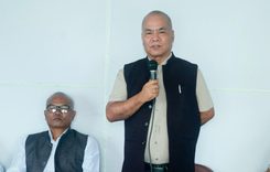 Puhpa K. Chhuabei, EM, MADC ta Meisatlâh-II liata Panchayat Bhawan a pahy